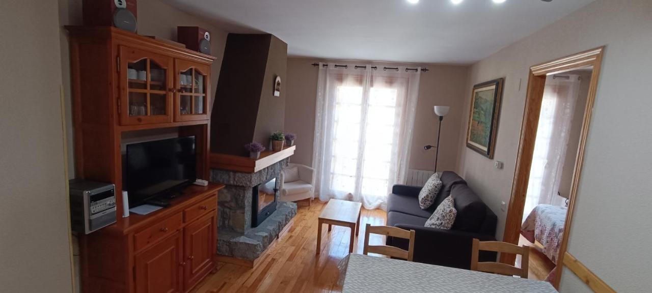 Apartamento El Refugio De Sara Benasque Dış mekan fotoğraf